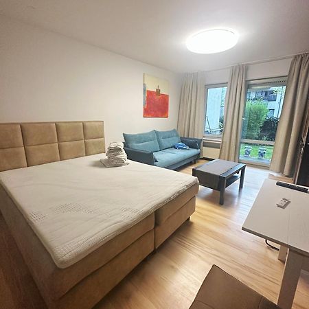 Messe Flughafen Nah Mit Waschmaschine Apartment Dusseldorf Luaran gambar